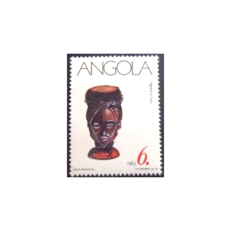 Selo postal de Angola de 1991 Ngoma la Txina