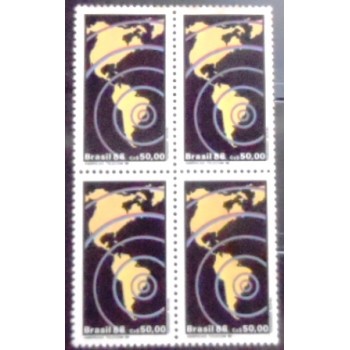 Quadra de selos comemorativos do Brasil de 1988 TELECOM M