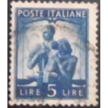 Imagem similar à do selo postal da Itália de 1945 Work Justice and Family