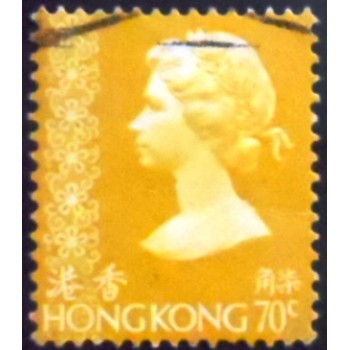 Selo postal de Hong Kong de 1977 Queen Elizabeth II with ornament 70