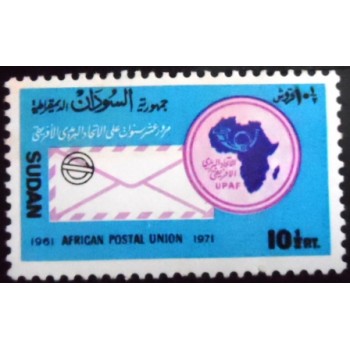 Selo postal do Sudão de 1972 Letter and African Postal Union  10½