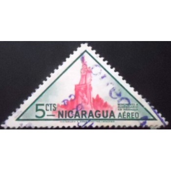 Selo postal da Nicarágua de 1947 Ruben Darıo Monument