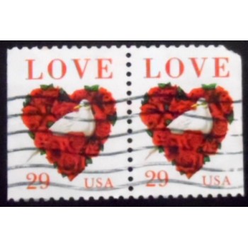 Par de selos postais dos Estados Unidos de 1994 Doves and Roses