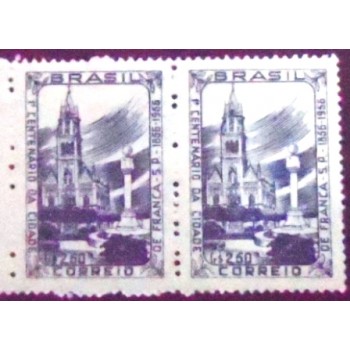 Par de selos postais de 1956 Centenário de Franca N PR