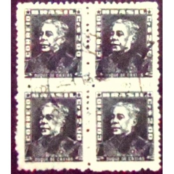 Imagem similar à da quadra de selos postais do Brasil de 1961 Duque de Caxias 2 U