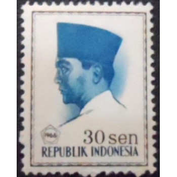 Imagem do selo postal da Indonésia de 1966 President Sukarno 30 M anunciado