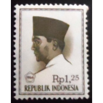 Imagem do selo postal da Indonésia de 1966 President Sukarno 1.25 M anunciado