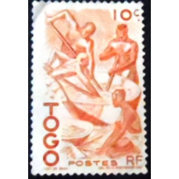 Imagem do selo postal do Togo de 1947 Extracting Palm Oil M anunciado