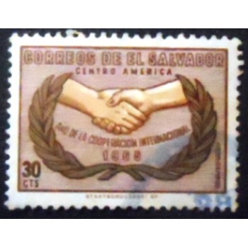 Imagem do selo postal de El Salvador de 1965 International Cooperation anunciado