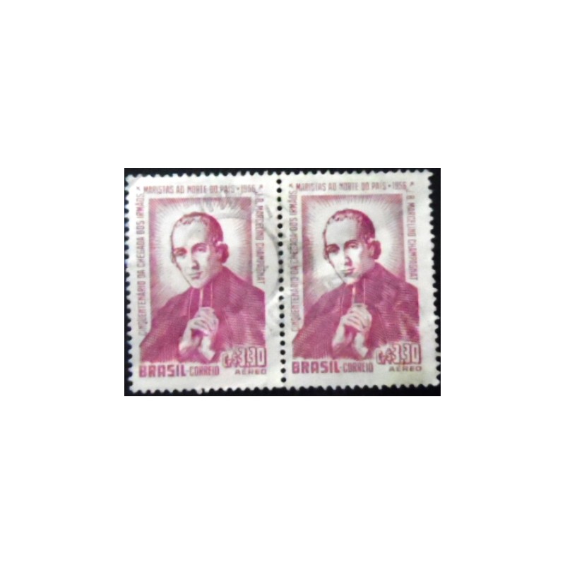 Imagem do par de selos postais do Brasil de 1956 Irmãos Maristas U anunciada