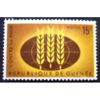 Imagem do selo postal da Rep. da Guiné de 1963 Campaign Against Hunger 15 anunciado