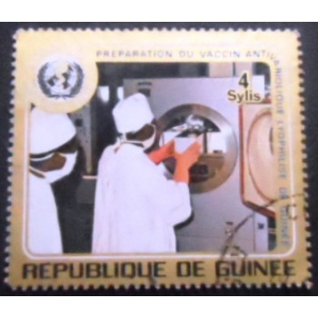 Imagem do selo postal da Rep. da Guiné de 1973 Sterilization of the vaccine anunciado