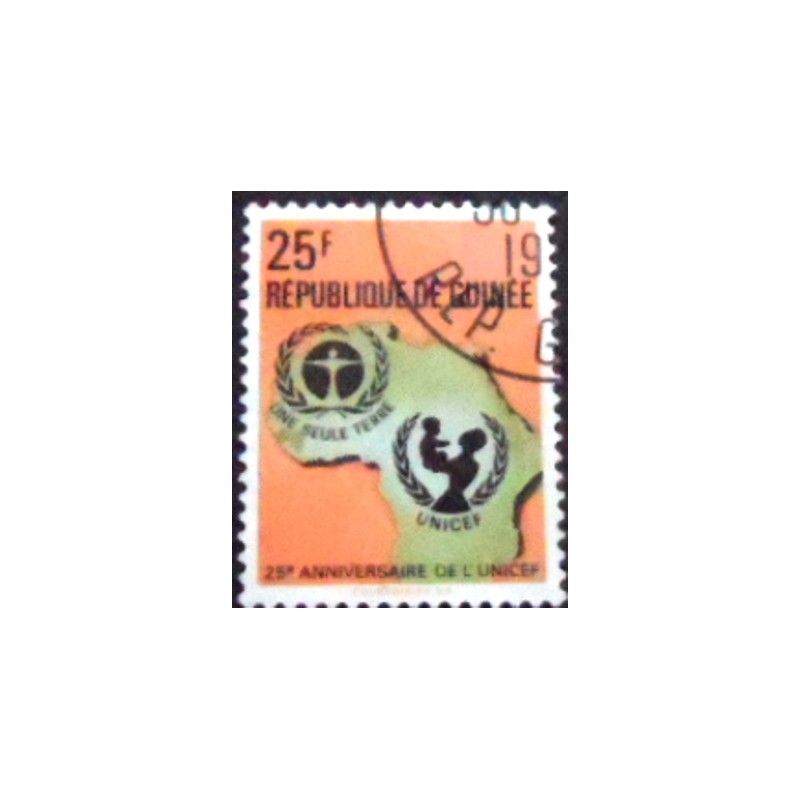 Imagem do selo postal da Rep. da Guiné de 1971 UNICEF Emblem and  Map of Africa 25 anunciado