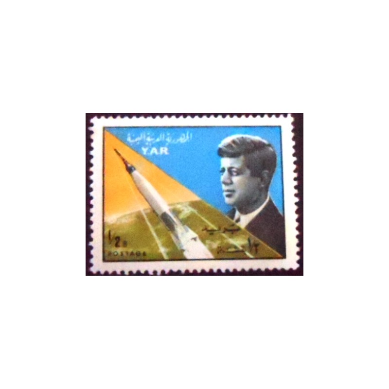 Imagem do selo postal da Rep. Árabe do Yemen de 1965 J.F.Kennedy and  space rocket anunciado