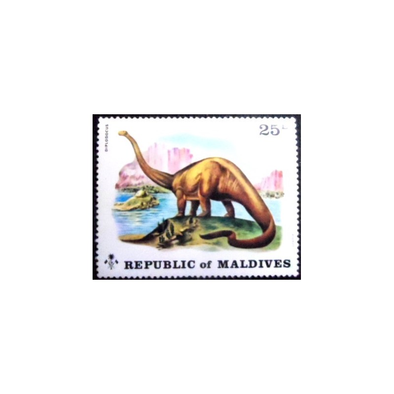 Imagem do selo postal das Maldivas de 1972 Diplodocus anunciado