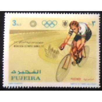 Imagem do selo postal de Fujeira de 1971 Cycling anunciado