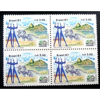 Quadra de selos postais do Brasil de 1987 Monumentos M