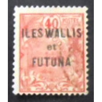 magem do selo postal de Wallis et Futuna de 1920 Nouméa Harbor overprinted anunciado