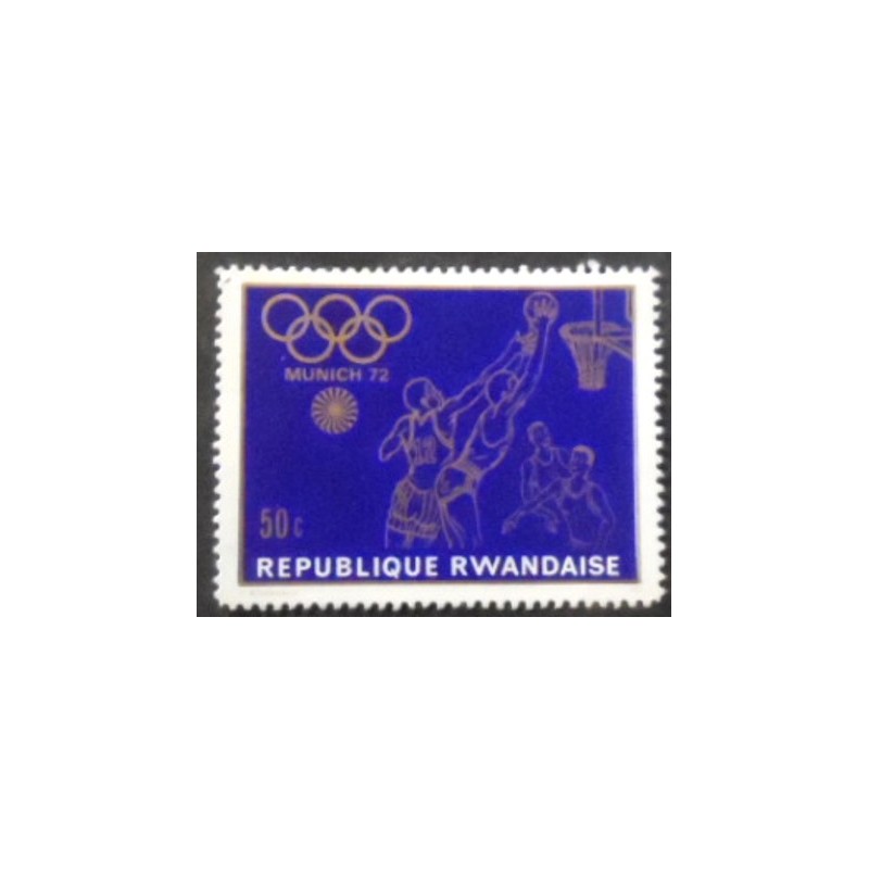 Imagem do selo postal de Ruanda de 1971 Basketball anunciado