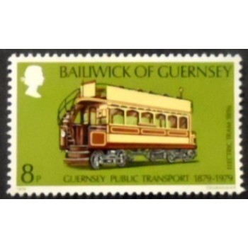 Imagem do selo postal de Guernsey de 1979 Electric Tram 1896 M anunciado