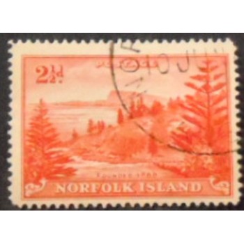 Imagem do selo postal de Norfolk Island de 1947 Ball Bay 2½ U anunciado