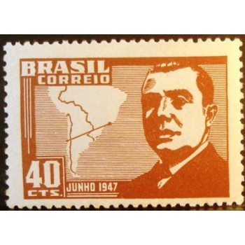 Selo postal do Brasil de 1947 Gonzales Videla M