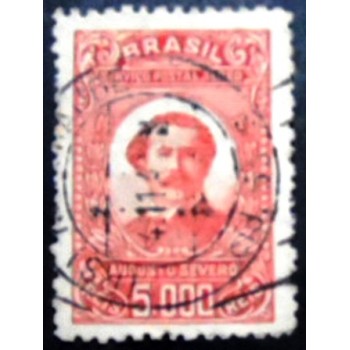 Imagem similar à do selo postal do Brasil de 1933  Augusto Severo U anunciado