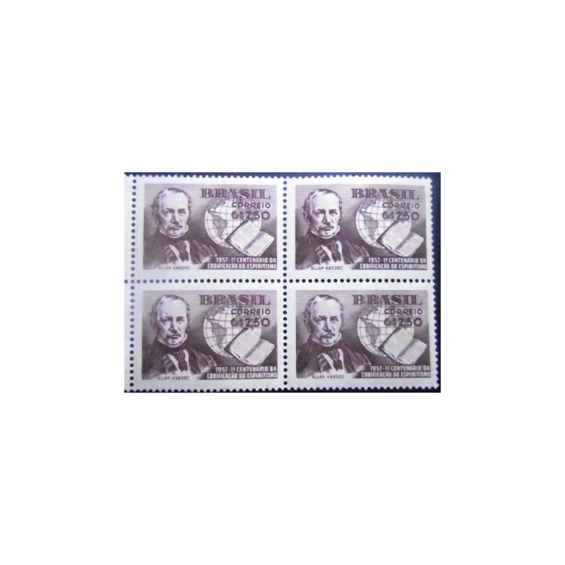 Imagem da quadra de selos postais anunciada Allan Kardec M