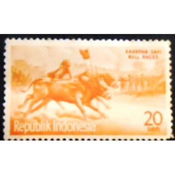 Selo postal da indonésia de 1961 Bull race anunciado
