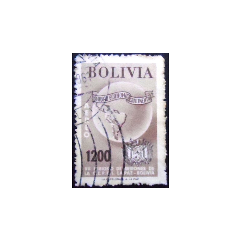 Imagem do selo postal anunciado da Bolívia de 1957 Globe with South America
