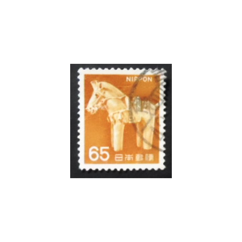 Imagem similar à do selo postal do Japão de 1966 Haniwa anunciado