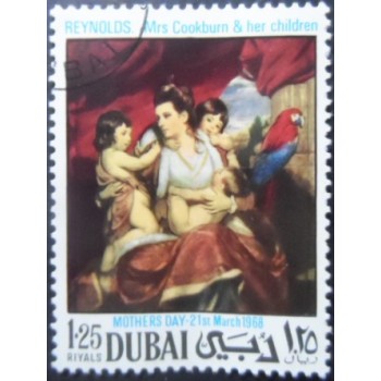 Selo postal do Dubai de 1968 Mrs. Cookburn and her children