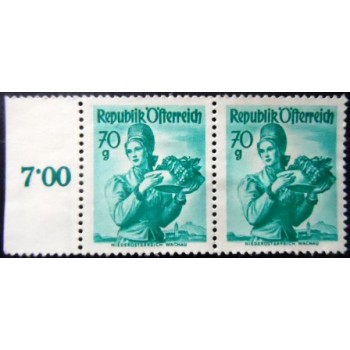 Par de selos da Áustria de 1949 Lower Austria 2