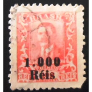 Imagem similar à do selo postal do Brasil de 1928 Wenceslau Braz 1000 anunciado