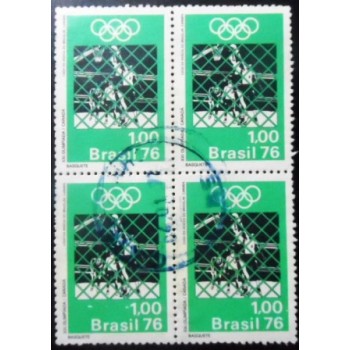 Quadra de selos postais do Brasil de 1976 Basquete U