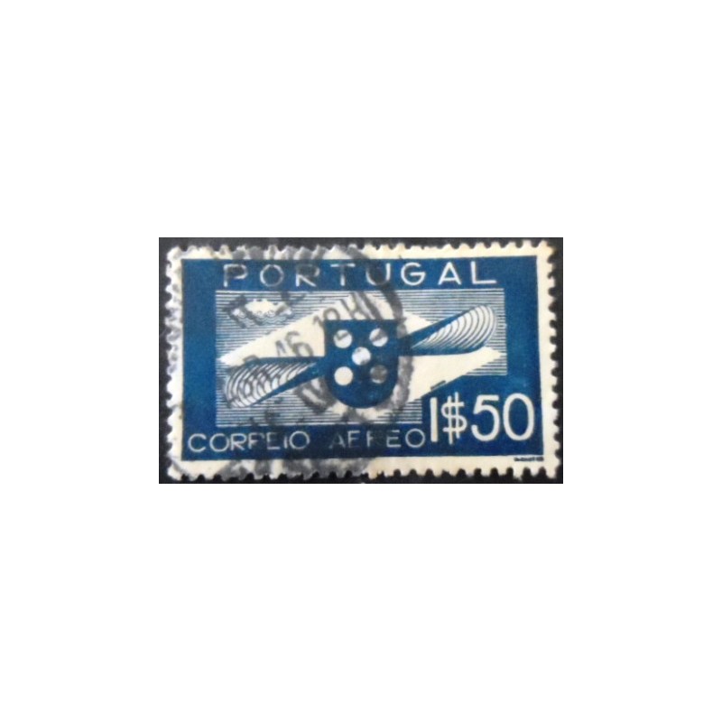 Selo postal de Portugal de 1936 Shield and Propeller 1,50