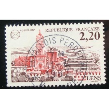 Imagem similar à do selo postal da França 1987 French Federation of Philatelic Societ