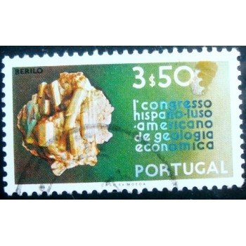 Imagem similar à do selo postal de Portugal de 1971 Beryllium