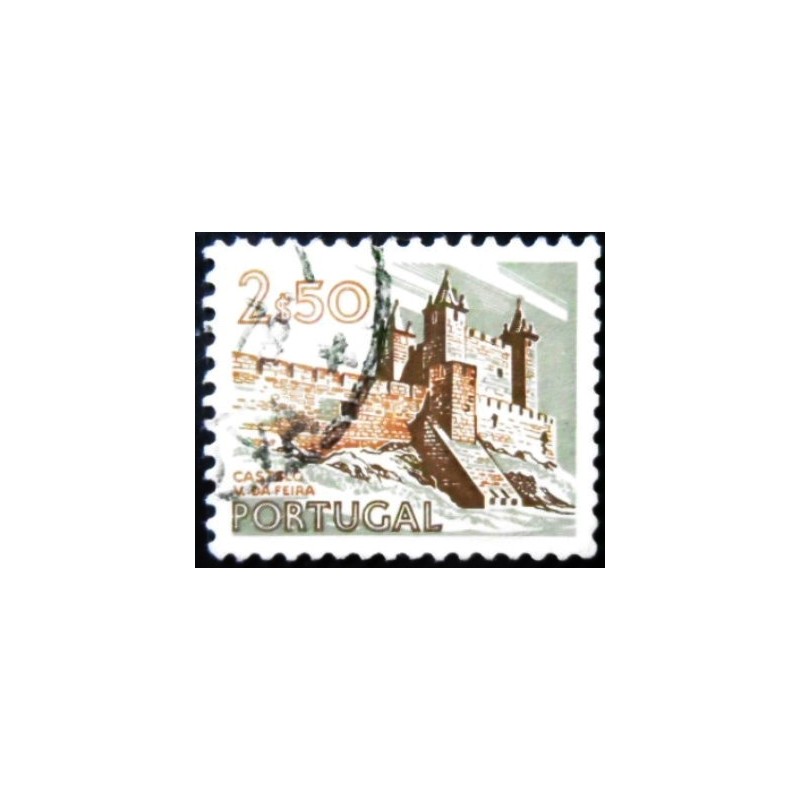 Imagem similar à do selo postal de Portugal de 1973 Vila da Feira Castle