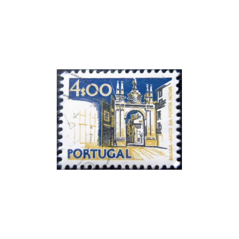 Imagem similar à do selo postal de Portugal de 1974 Arco da Porta Nova Braga