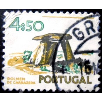 Imagem similar à do selo postal de Portugal de 1974 Meghalite Grave of Carrazeda