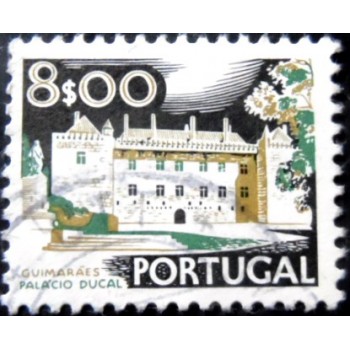 Selo postal de Portugal de 1975 Ducal Palace Guimarães