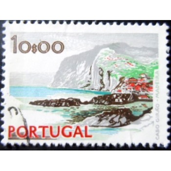 Imagem similar à do selo postal de Portugal de 1978 Cape Girao Madeira