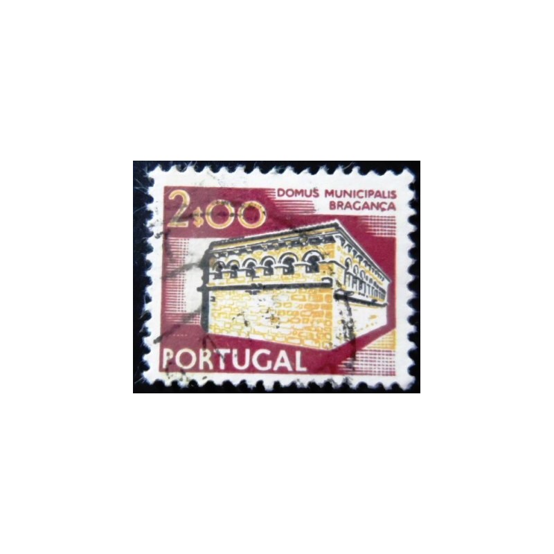 Imagem similar à do selo postal de Portugal de 1978 Bragança City Hall