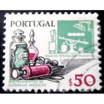 Selo postal de Portugal de 1979 Medical equipment and operating theatre