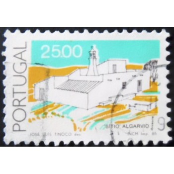 Imagem similar à do selo postal de Portugal de 1985 Sítio Algarvio