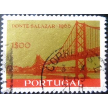 Imagem similar à do selo postal de Portugal de 1966 Inauguration of Salazar Bridge