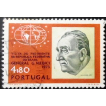 Selo postal de Portugal de 1973 Emilio Garrastazú Médici