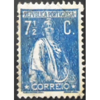 Imagem similar à do selo postal de Portugal de 1917 Ceres 7½ c A