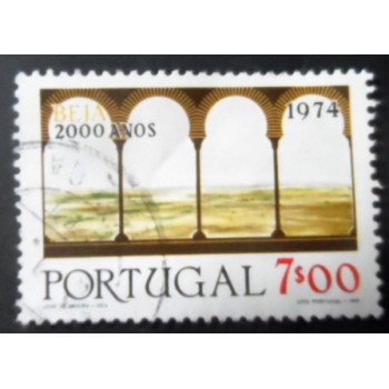 Selo postal de Portugal de 1974 Moorish arches and view across plains